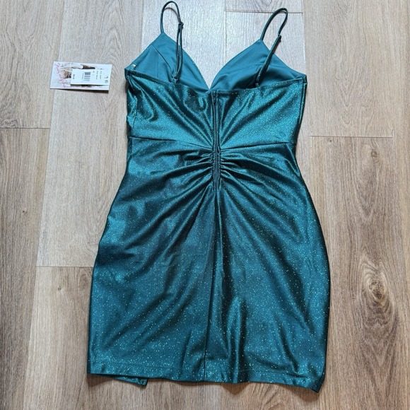 Honey and Rosie L Spaghetti Strap V-Neck Side Ruched Glitter Sheath Mini Dress‎ - Picture 3 of 8